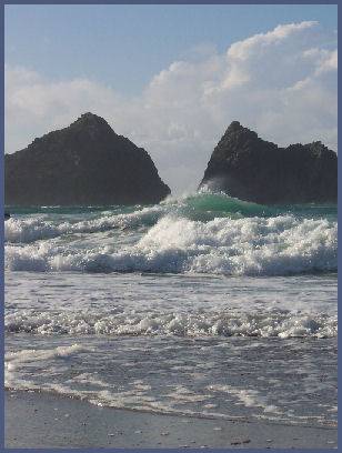 Holywell Bay